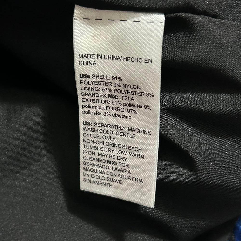 Chico's Jacquard Blazer Jacket Size 1 US 8 Blue Black Floral Brocade 4502150 - Picture 11 of 11